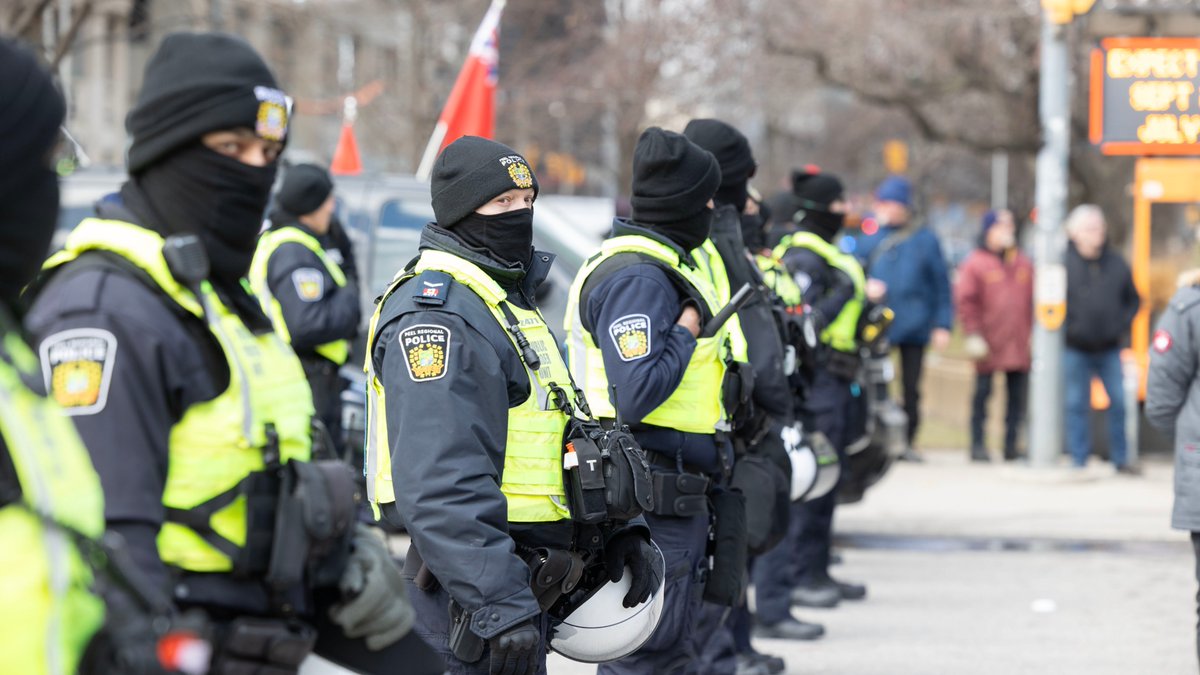 Toronto Police tweet media