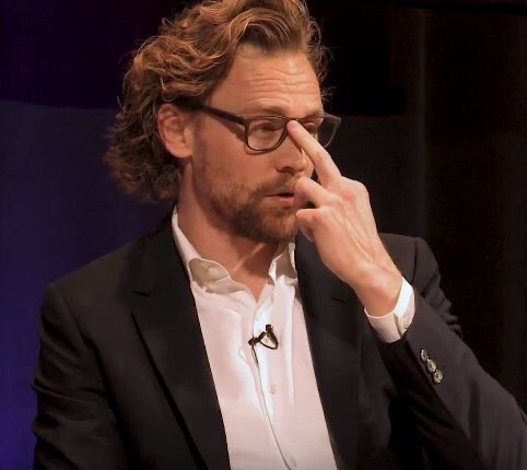havanesemom13's tweet photo. I need him to wear glasses and do this again https://t.co/24e3DkDugf