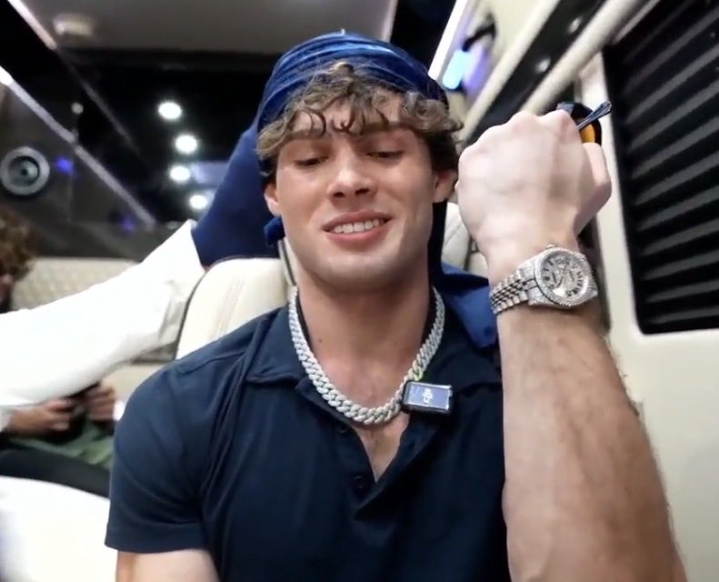 DeenTheGreat tweet media