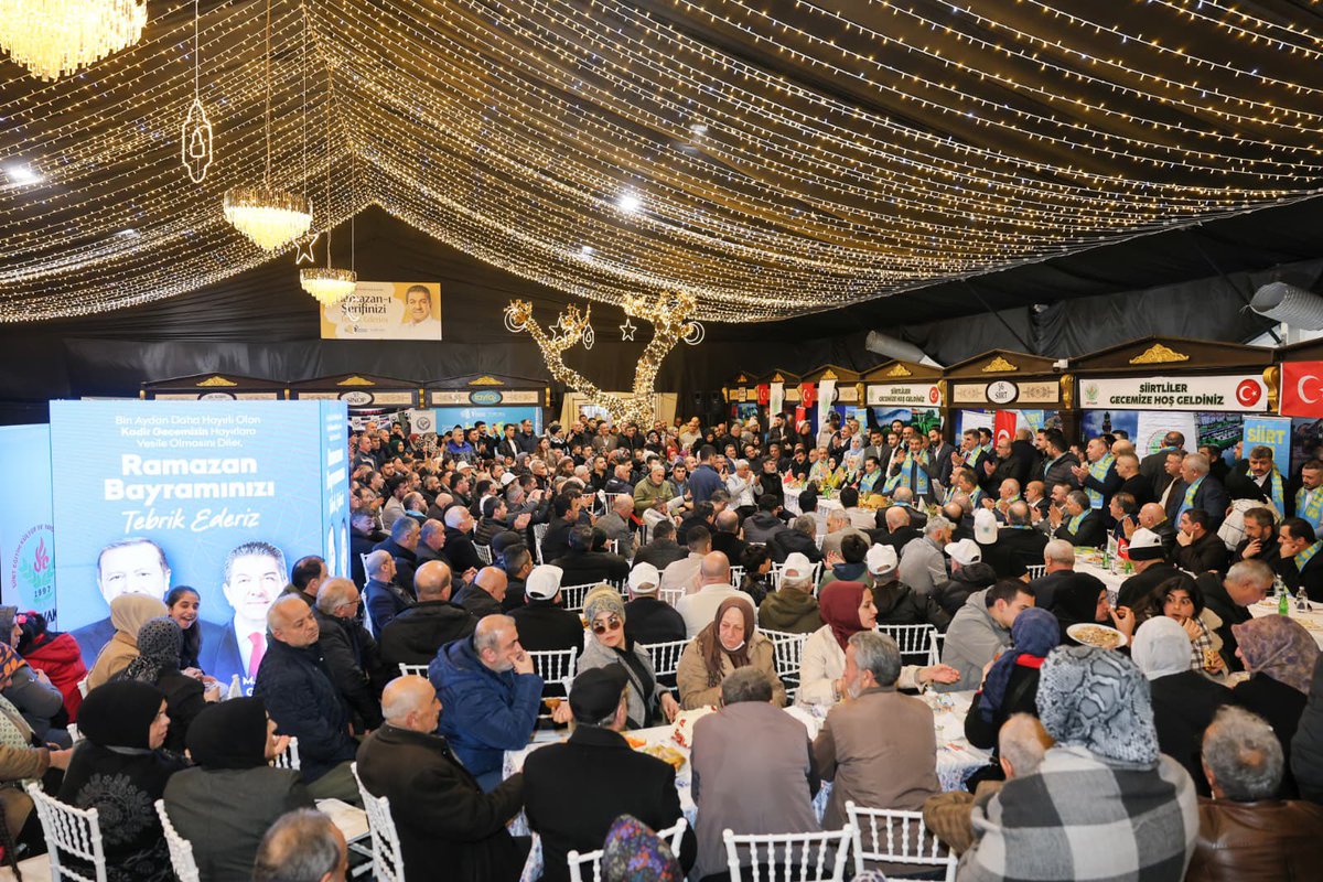 MhpEsenler34's tweet photo. 📍Dörtyol Meydan Anadolu Sokağı
📍Siirt

Esenlerimizde; Ramazan ayının 24. Gününde Anadolu Sokağı Siirt standımızda vatandaşlarımızla birlikte Ramazan-ı Şerifi idrak ediyoruz

Esenlerimizde; sokak sokak, karış karış vatandaşlarımızla bir aradayız. https://t.co/4oJWPD1gLX