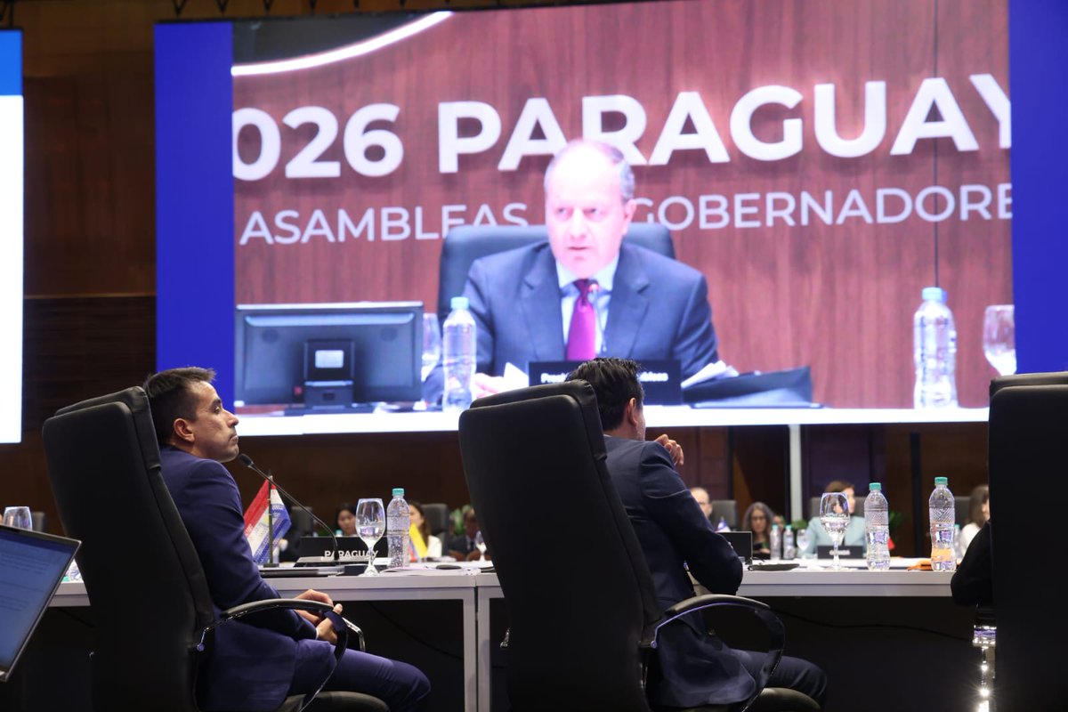 #Paraguay🇵🇾 cierra con éxito las Asambleas del Grupo <a href="/el_BID/">Banco Interamericano de Desarrollo</a> 2026🌏 El ministro <a href="/cgfernandezv/">Carlos Fernández V</a> destacó que los países deben transformar su potencial en oportunidades reales para la gente y subrayó la necesidad de un BID reformado y adaptado a los nuevos tiempos.

Más Info 🔗