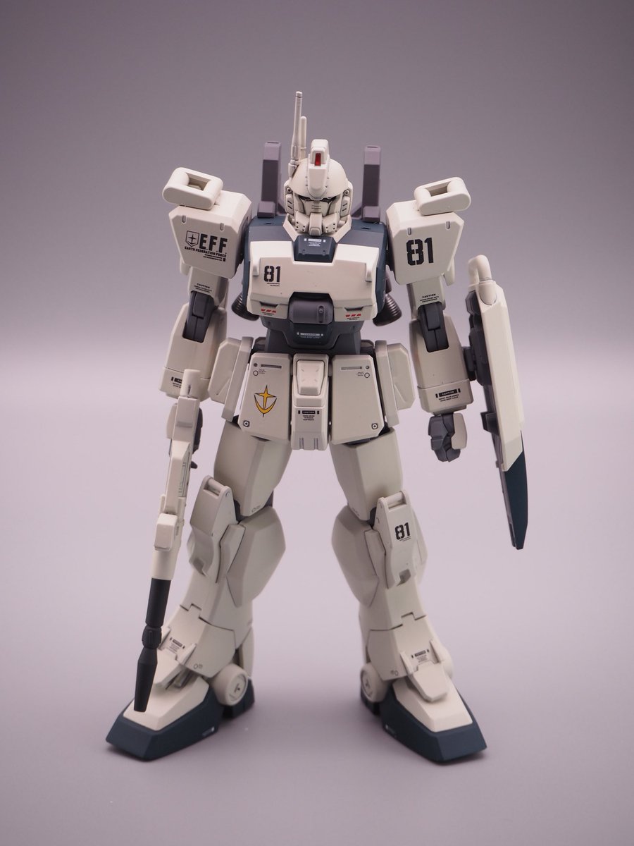 GpNkus's tweet photo. ガンプラ完成ポスト
HGUCガンダムEz8
毎度の素組だけど今回は調色がスムーズだったイェイ

#ガンプラ好きと繋がりたい 
#ガンダムEz8 
#ガンプラ完成品 https://t.co/hxBFa6Yzfp