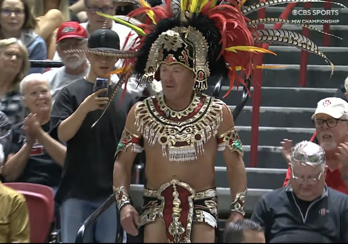 No Context College Basketball tweet media