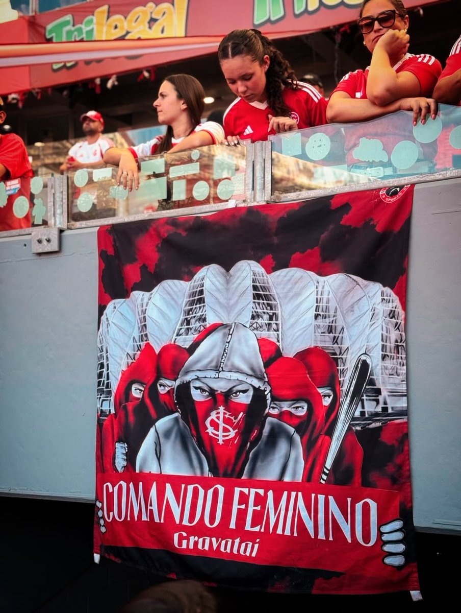 Antifa_Ultras tweet media