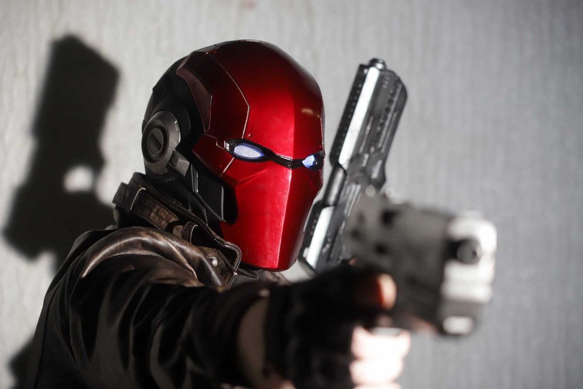 ArashiSystem's tweet photo. Red Hood photoshoot!
#batman #thomaswayne #cosplay #redhood #jasontodd #handmade #diy #photoshoot https://t.co/UVn45XhCZ9