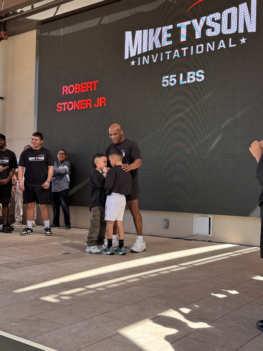 Stephen Espinoza tweet media