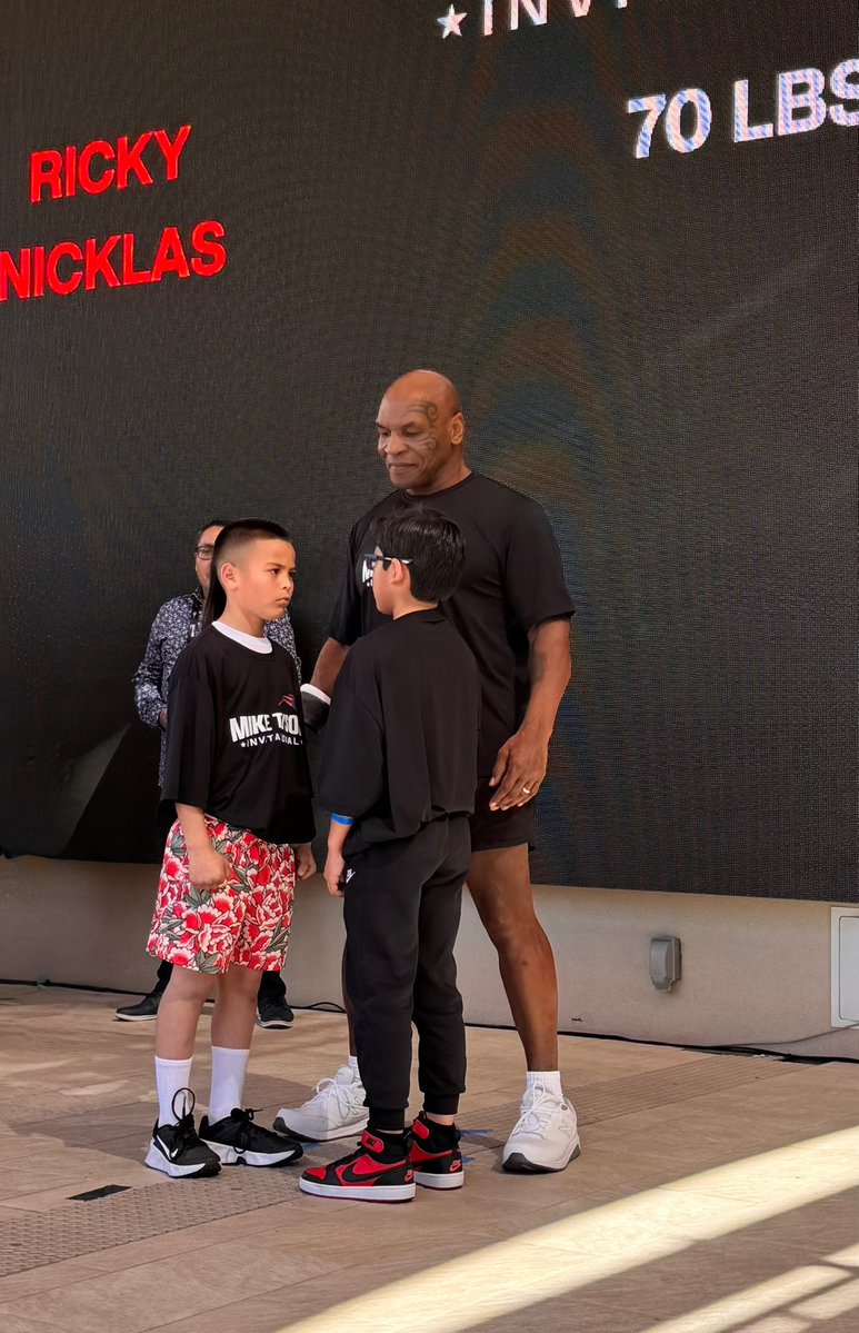 Stephen Espinoza tweet media