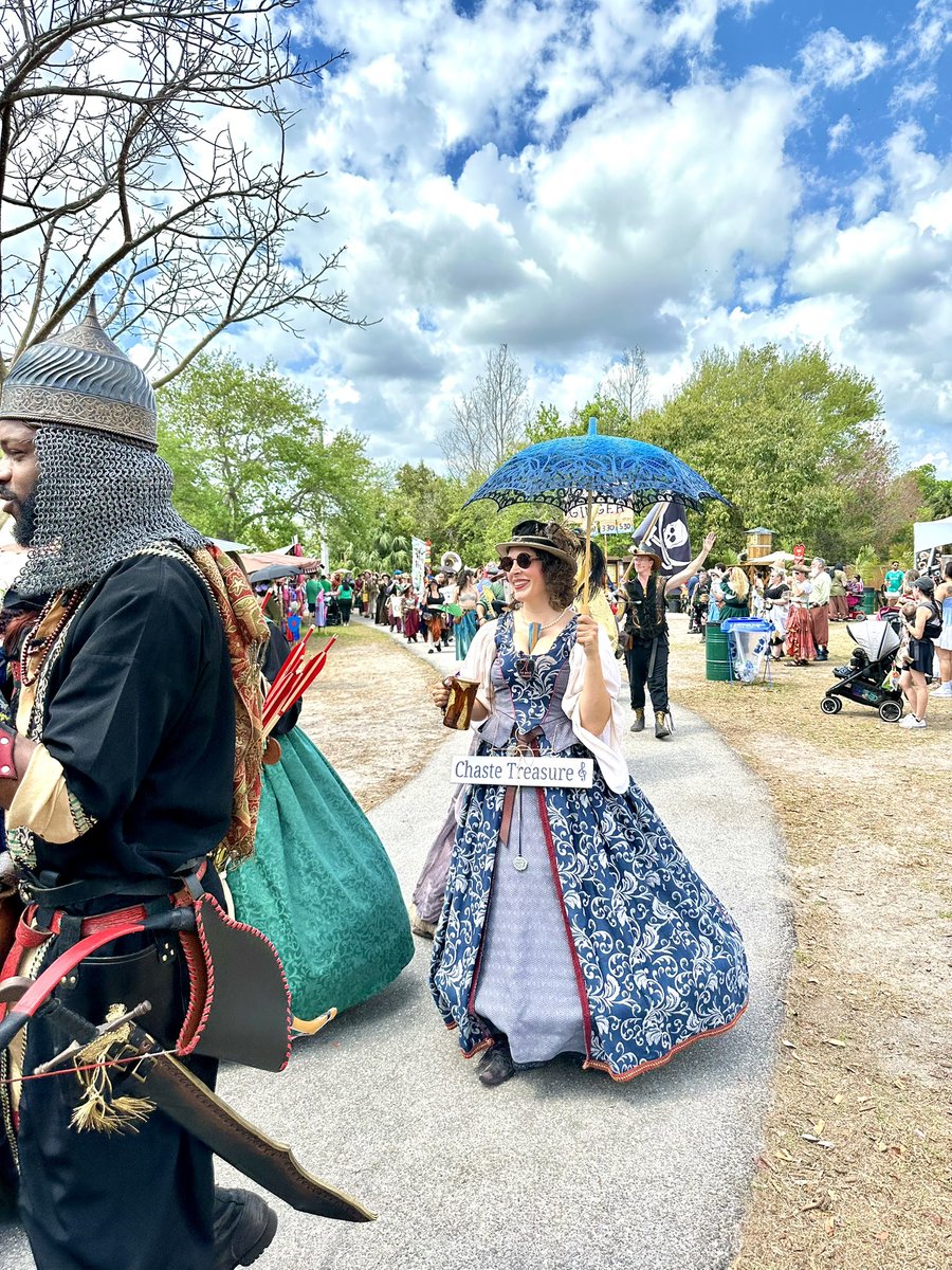 T o M  F a L c o tweet media