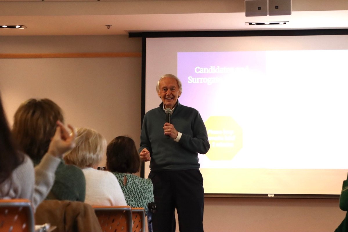 Ed Markey tweet media