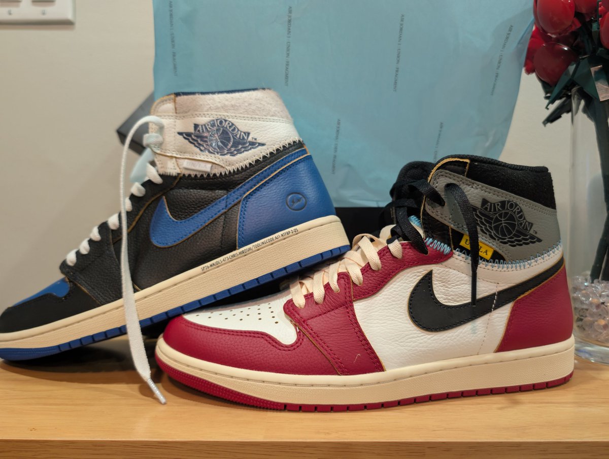 <a href="/BlackTantos/">J'air a.k.a (Were)</a> <a href="/Felix51223307/">Felix 🇲🇽🇲🇽</a>