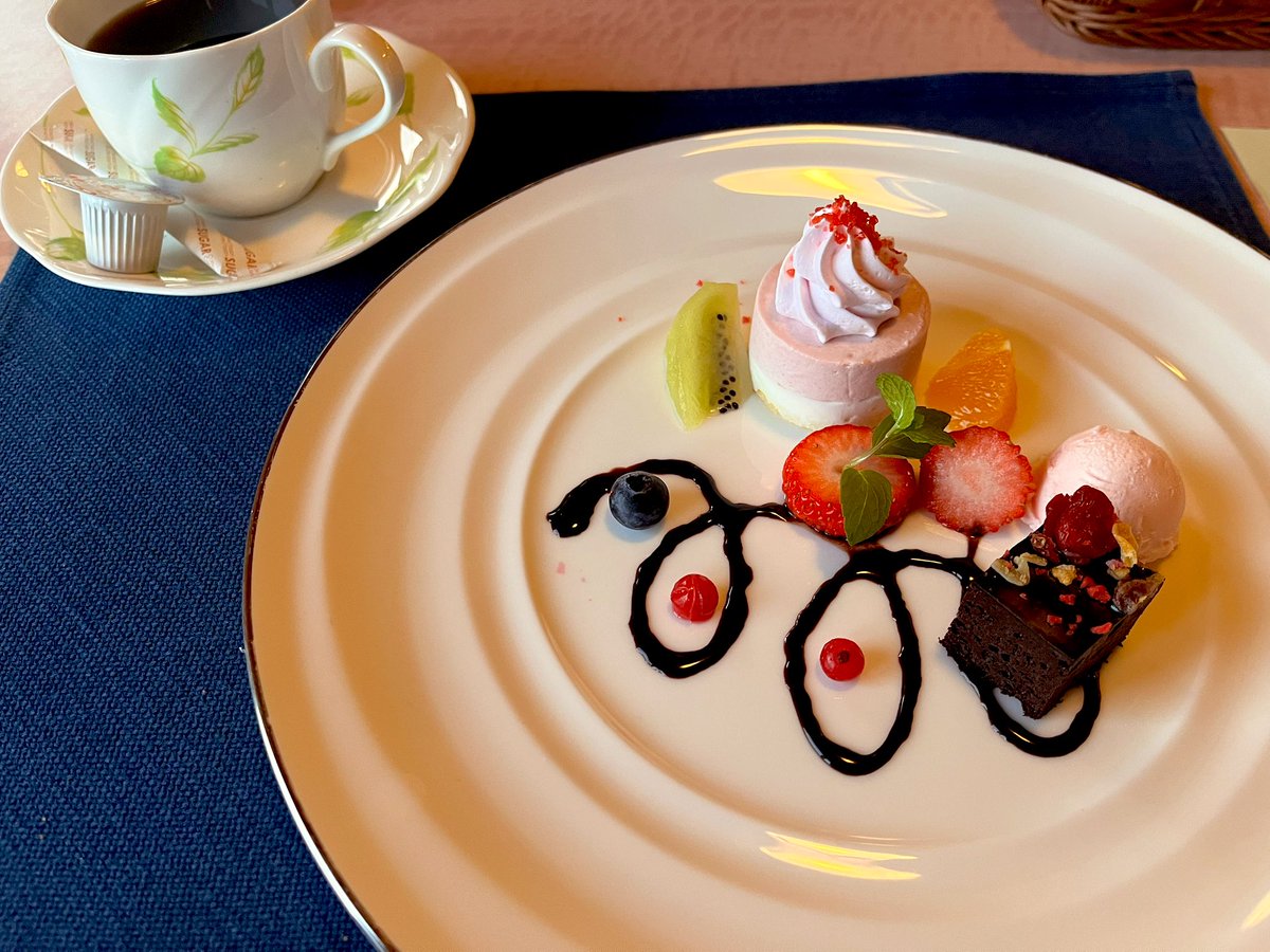 狂犬だいもす△軍幕キャンパー🐕 tweet media