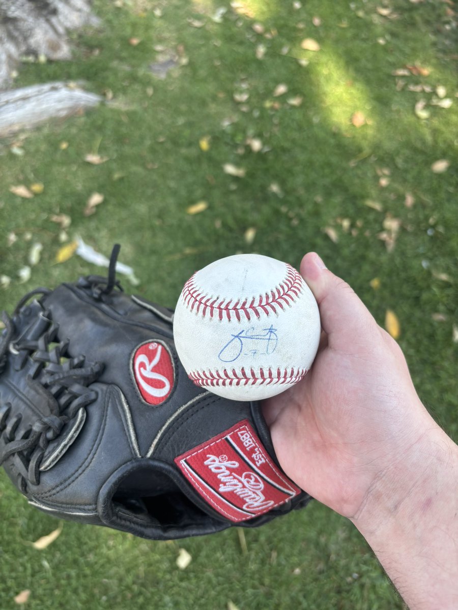 annoying ohtani fan tweet media