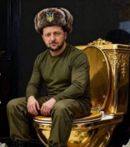 Zolee531589's tweet photo. @KenraalitSuomi Mr. Golden Toilet https://t.co/rn7e8wxEyD