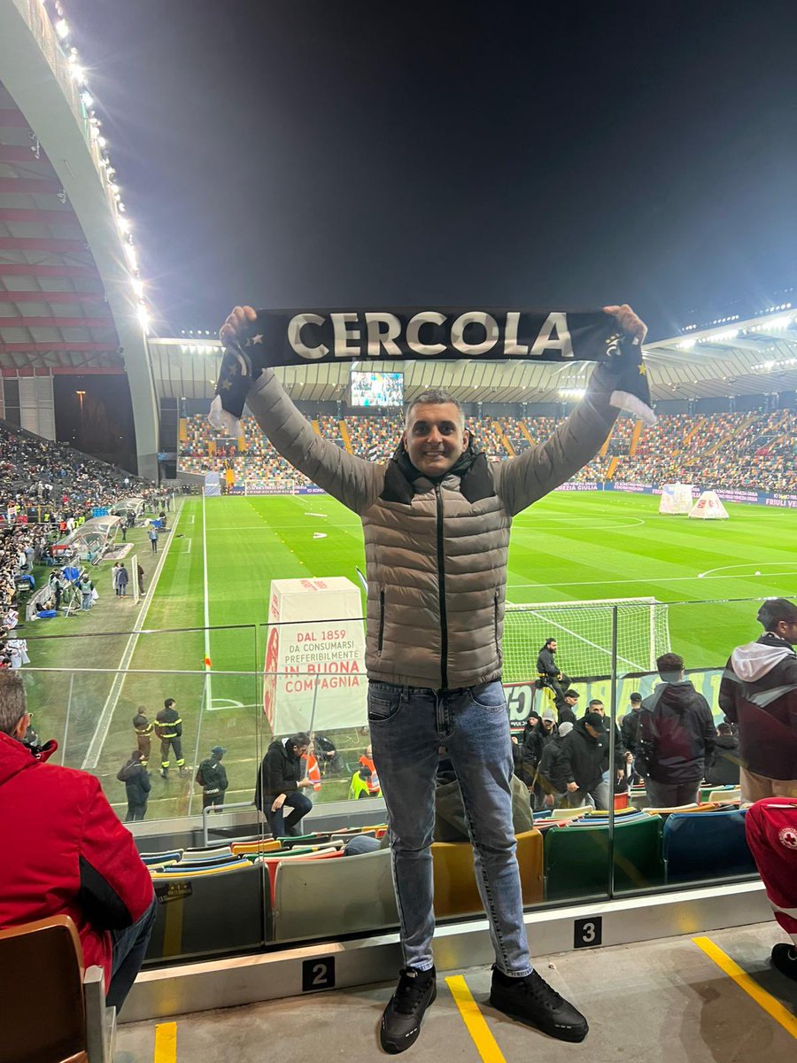JuveclubCercola's tweet photo. Udine come sempre da succede ovunque da 24 anni…. @juventusfc
#cercolapresente https://t.co/kCq2DJmE6I