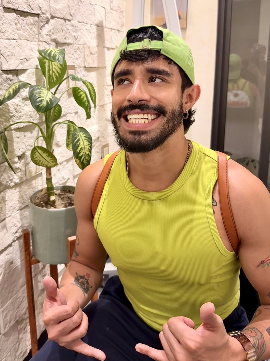 Bad Papi 🥴🌹 tweet media