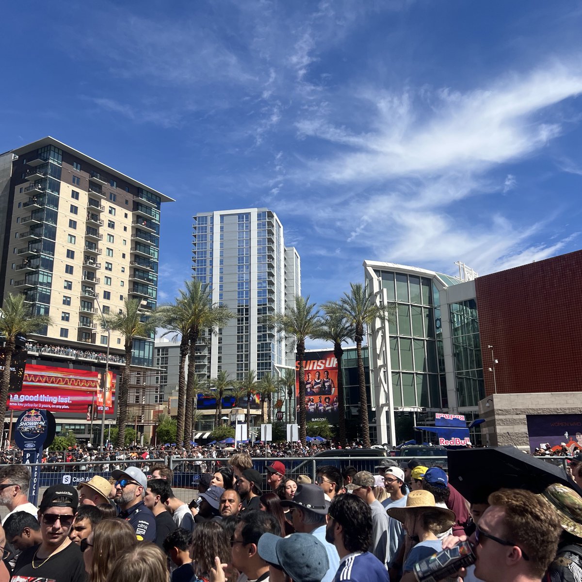 Aryton T tweet media