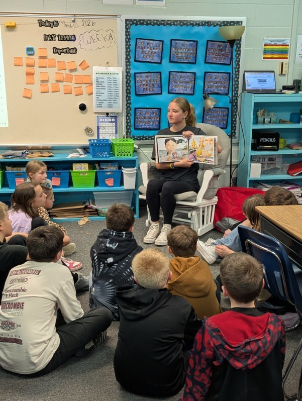 GCSD_HS's tweet photo. GHS Hope Squad Students Support "Read Across America" Week with reading books to elementary students at NE and West! Thank you student leaders! https://t.co/2AYzHatDQM