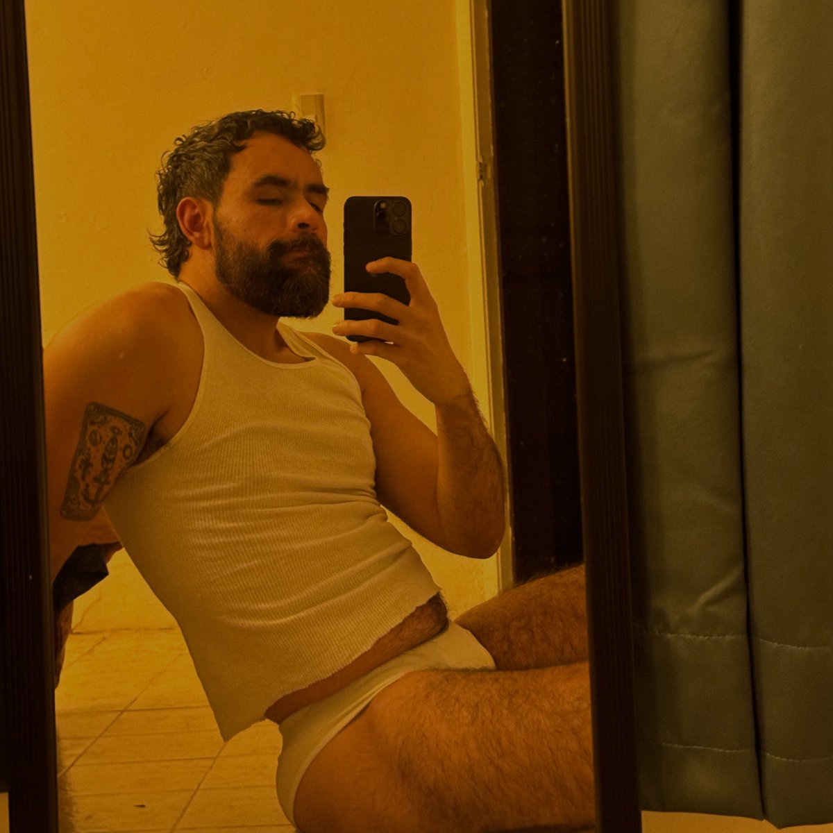 El Henry tweet media