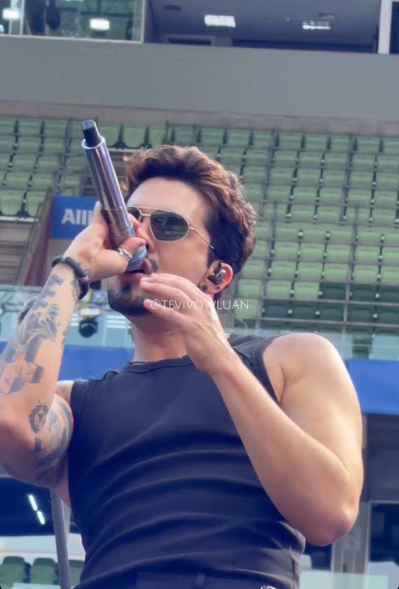 bia castelo tweet media