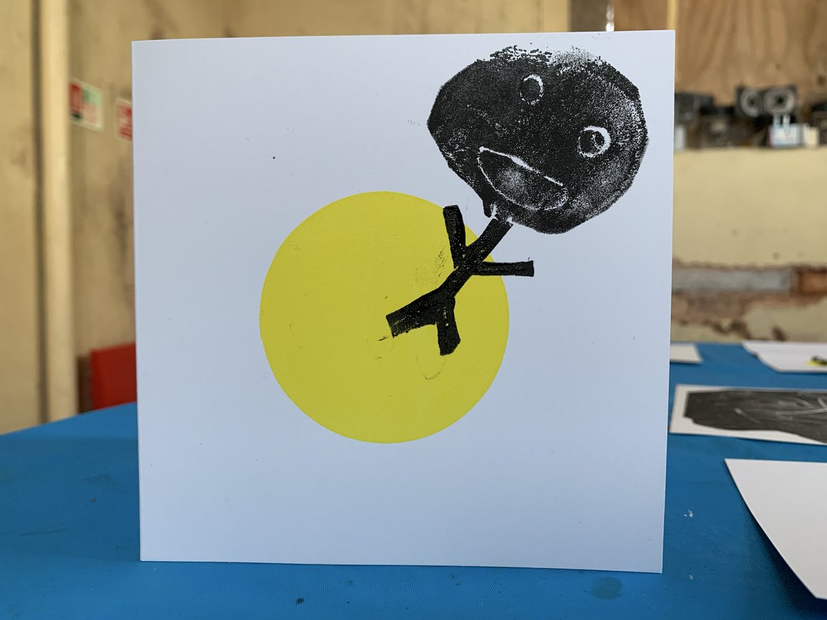 re future tweet media