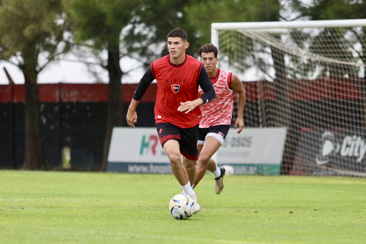 El plantel trabajó por la mañana con vistas al encuentro 🆚 Lanús.

🔜 Domingo y lunes, últimas dos prácticas previas al partido en Buenos Aires.