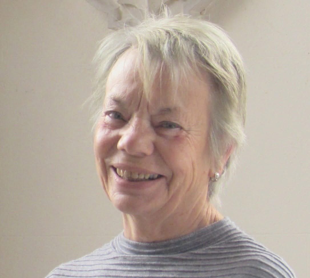 RutStamSound's tweet photo. MOTHERING SUNDAY BREAKFAST with @RadioGraham features mum-themed songs throughout, starting with an 'Easy Hour' of gentle and melodic tunes from 7am and, after 8am, a 'Mothers Day Thought' from Rev Jo Saunders, currently covering the Casterton Benefice. ⛪️

#CommunityRadio 📻🎶 https://t.co/11y19aaOxO