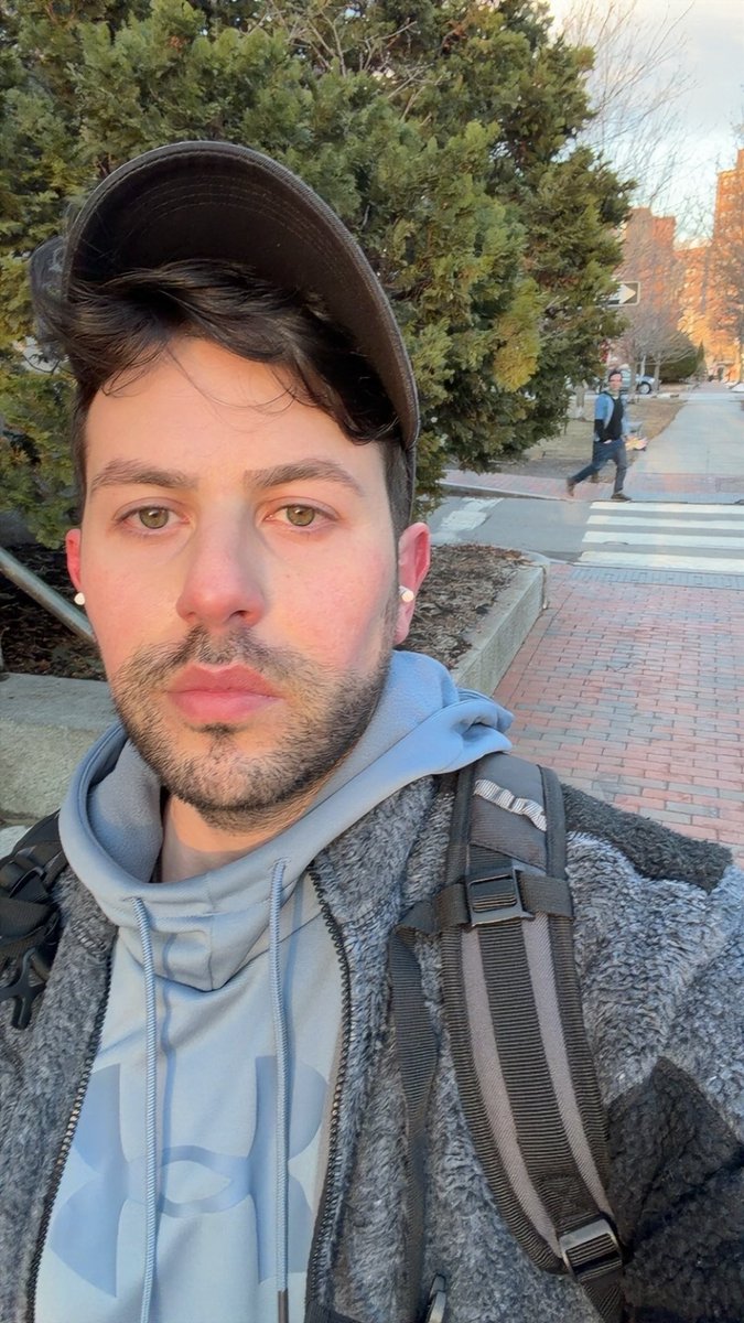 Hassan 🧟 tweet media