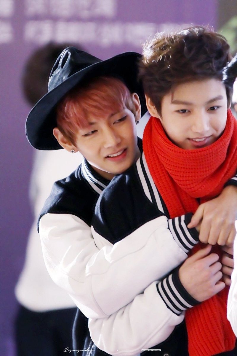 テテとジョングクが今日も
笑顔で1日を過ごせますように✨　　

大好きな2人が
幸せでありますように‥

WE LOVE YOU TAEHYUNG 
WE LOVE YOU JUNGKOOK