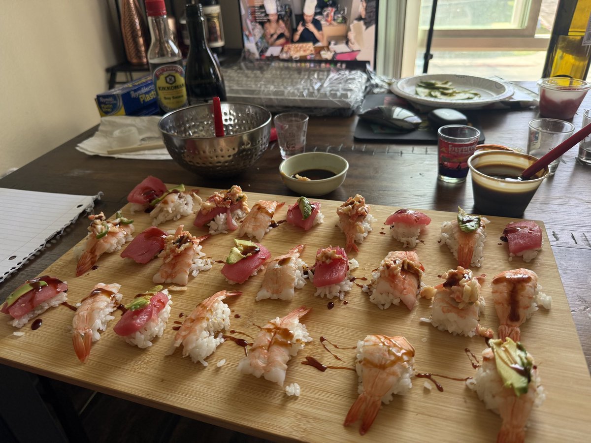 Tommenlee's tweet photo. starting now https://t.co/Ag51eyoyk4 
WASABI CHALLENGE https://t.co/9XQaP8TnPk