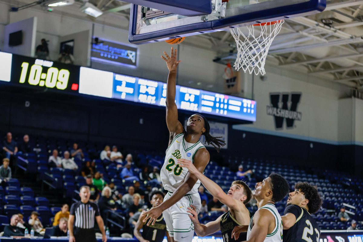 OBU_MBBall's tweet photo. Bison WIN! We advance to play Central Missouri tomorrow at 5. #OnToVictory https://t.co/y9sYd0zPOw