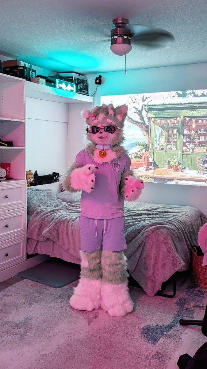 🌈 Raphy! :D 🔜Fur-Eh tweet media