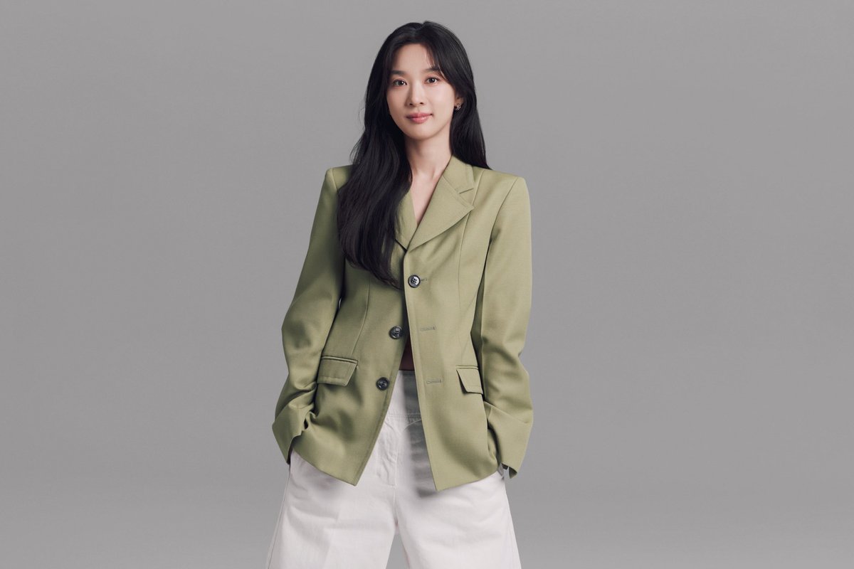 LEE CHUNG AH tweet media