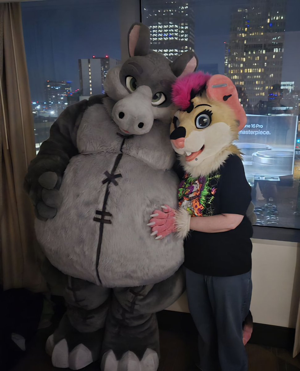 A Certain Stinky Hippo ➡️ TFF tweet media