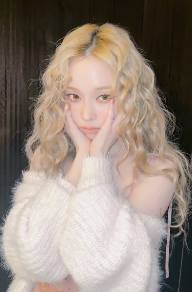 mimi 𐙚 tweet media