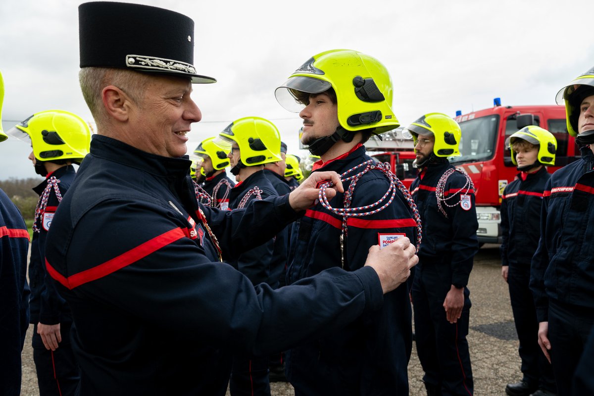 Sapeurs-pompiers de Saône-et-Loire tweet media