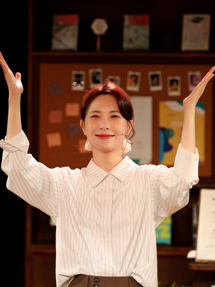 17171771 tweet media