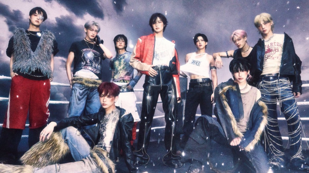 𝖼𝗈𝗇𝗌𝗍𝖾𝗅𝗅𝖺𝗍𝗂𝗈𝗇 𝗌𝗊𝗎𝖺𝖽 tweet media