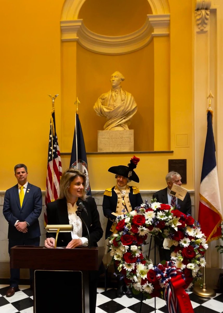 Caroline Monvoisin tweet media