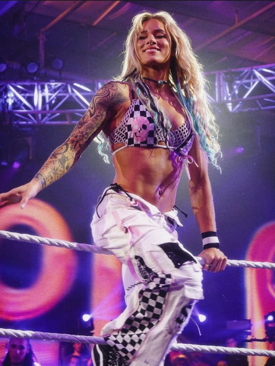 โนโ๐๐พ๐ปโโน tweet media