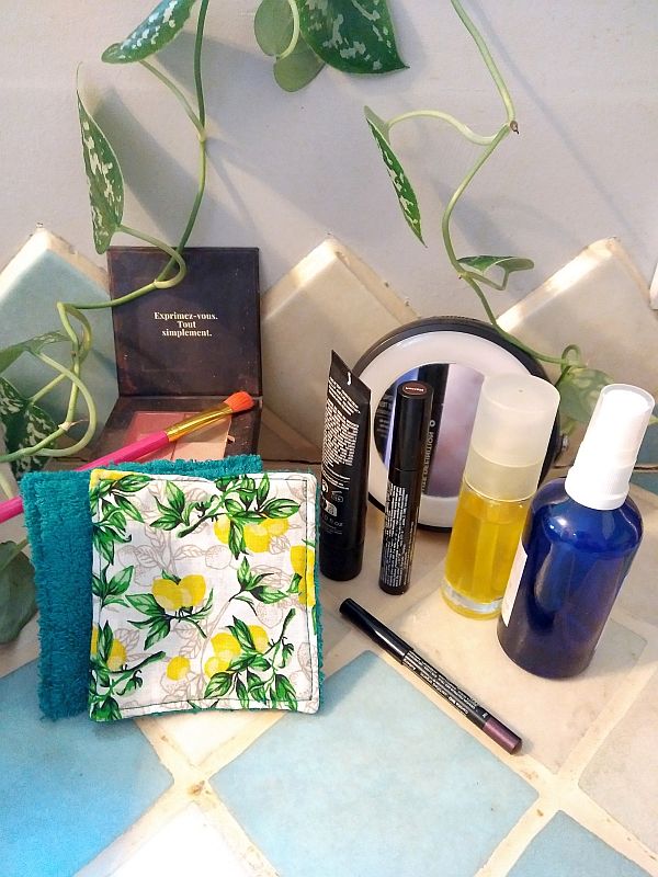 ColibriMari's tweet photo. Découvrez nos lingettes démaquillantes lavables ! 🍋 Parfaites pour allier zéro déchet et beauté, elles ajoutent une touche créative à votre routine. Offrez-vous un moment de douceur tout en protégeant la planète ! 👉 https://t.co/xuOyUa8EEY #LoisirsCreatifs #FaitMain https://t.co/ICGhoH5w9v