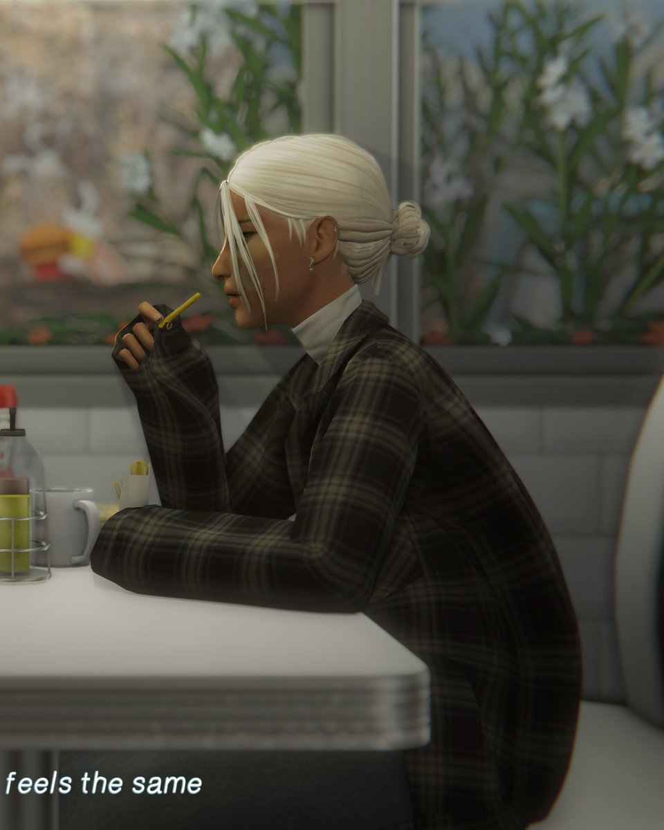 lily ⭑.ᐟ tweet media