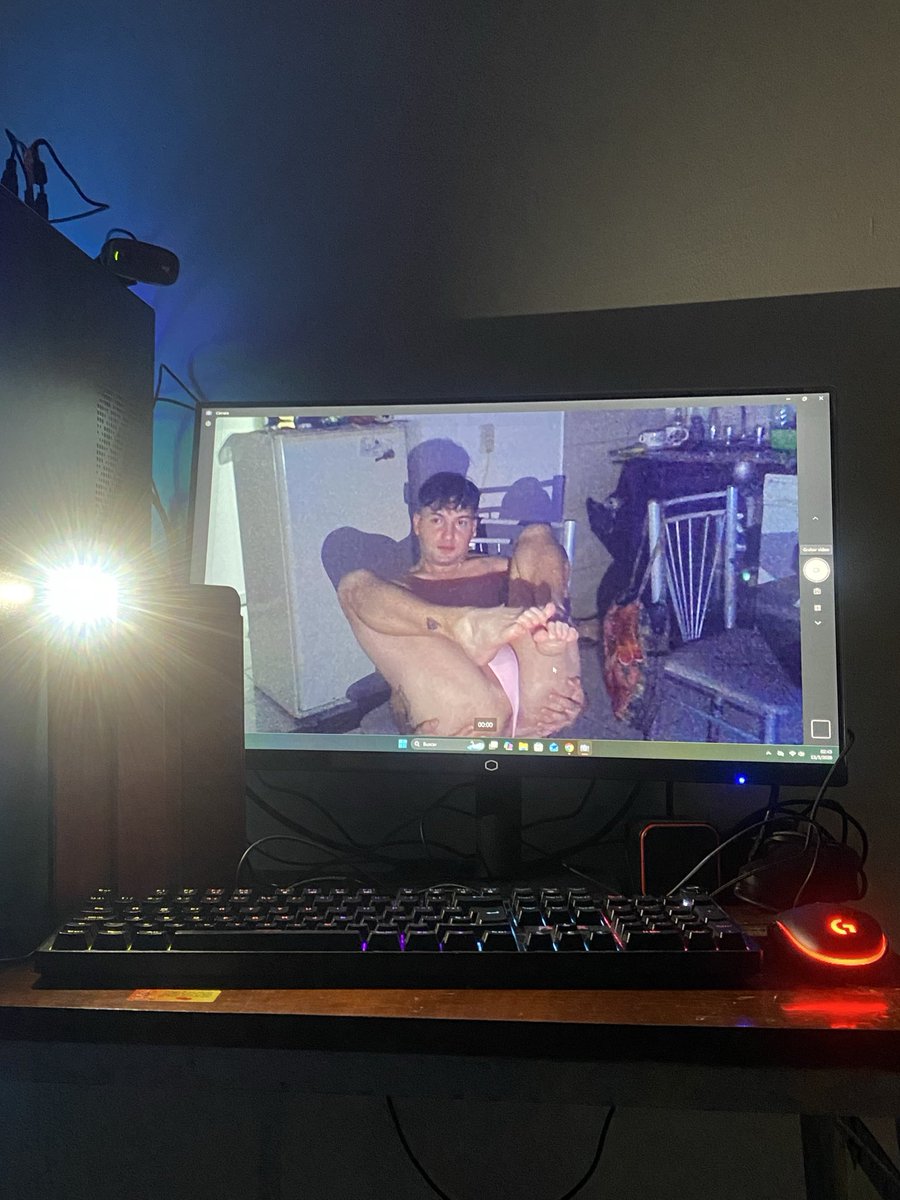 milk-shooting n🔞 tweet media