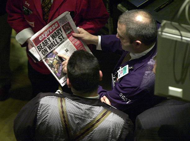 2001 Live tweet media