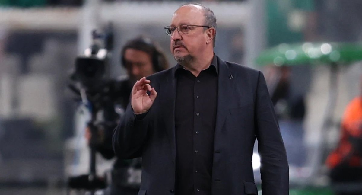 #paofc | Ο Μπενίτεθ ξεκαθαρίζει τη φιλοσοφία του: για να «χτιστεί» σωστή νοοτροπία, κάθε παίκτης πρέπει να νιώθει σημαντικός. 
Rotation στο ρόστερ, ανταγωνισμός και έμφαση σε πνεύμα, οργάνωση και συνοχή — αυτά κρατούν τον Παναθηναϊκό στο νικηφόρο σερί