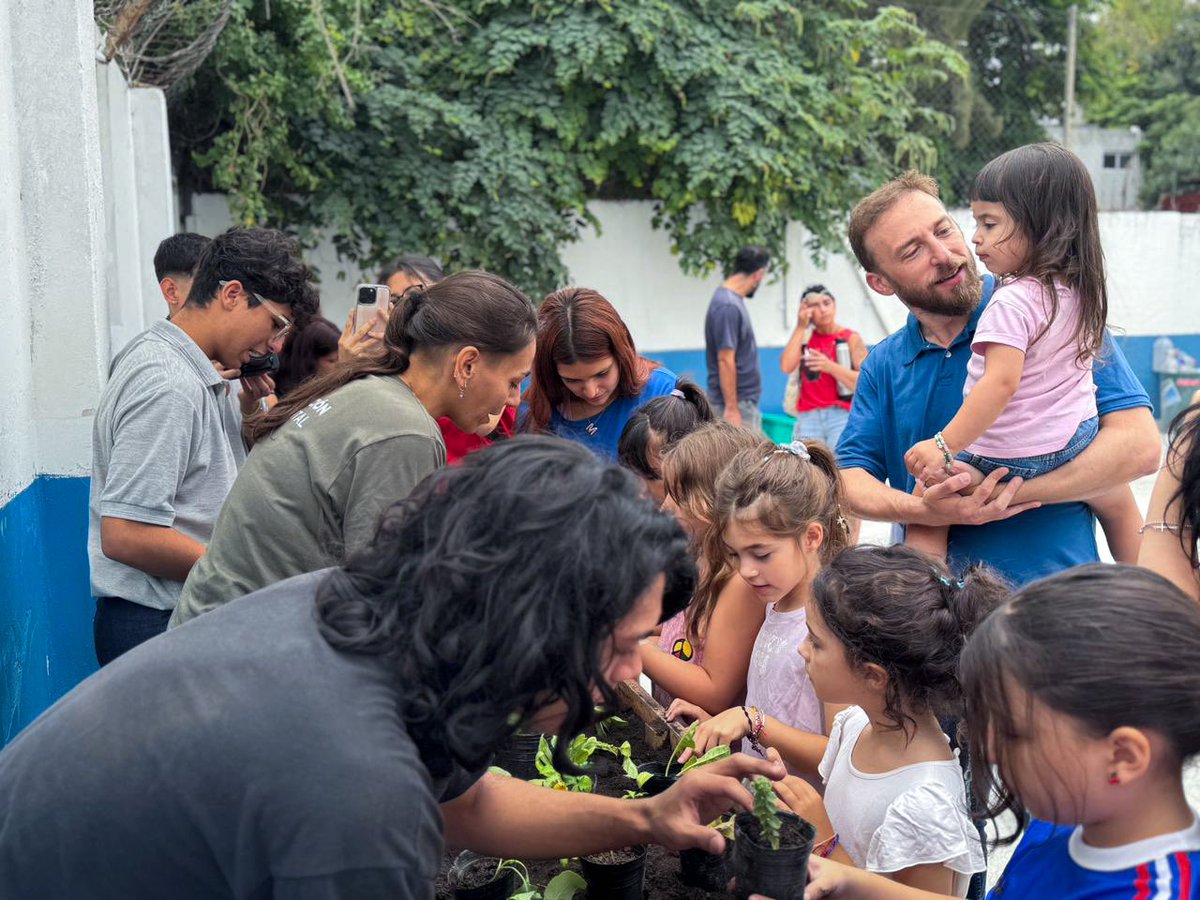Federico Otermín tweet media