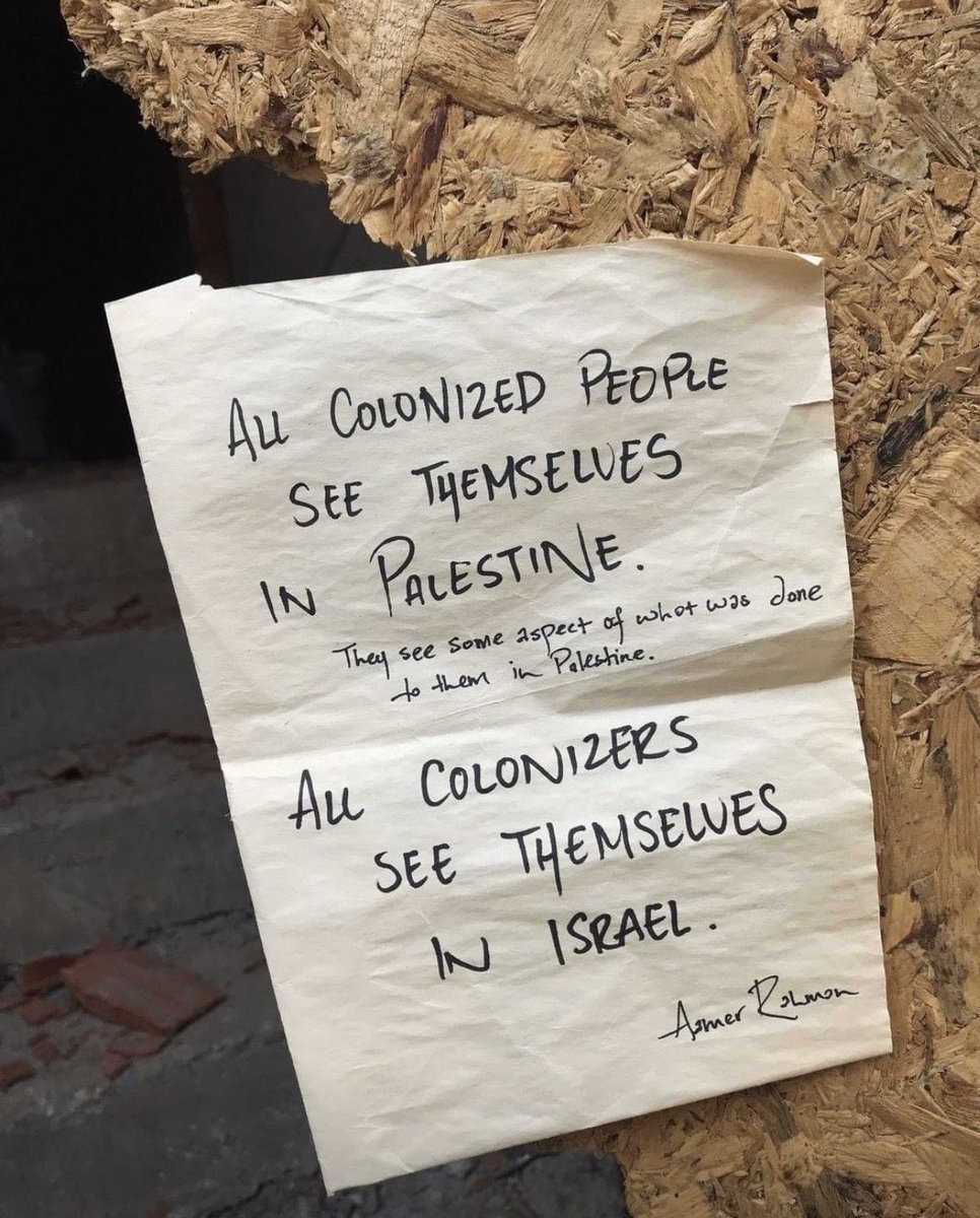 <a href="/Jairo_I_Funez/">Jairo I. Fúnez-Flores</a> <a href="/mrs_socialista/">☆ ʲ ᵘ ˡ ᵉ ˢ ☆</a>