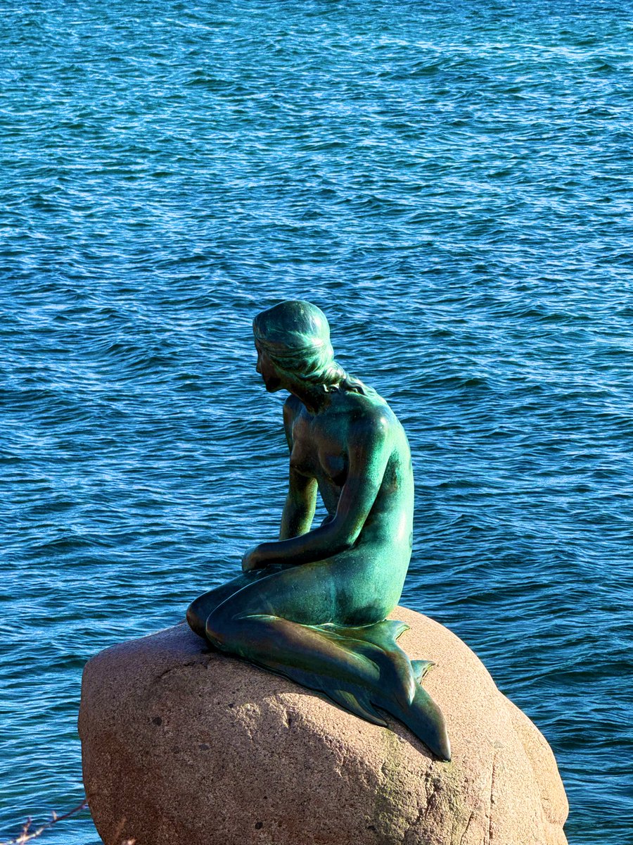 erknadiguzel's tweet image. #kopenhag #copenhagen