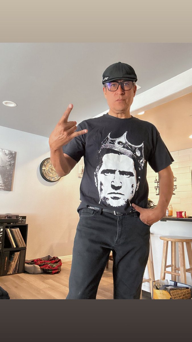 IEGsFanatics's tweet photo. LFG Game Day!! 
Tailgate party, yes!
Beers and food yes!
Good times, yes!!
3 points, we better !!!
@eddiepzzl  sweet t-shirt !! https://t.co/60IU3kmBbo
