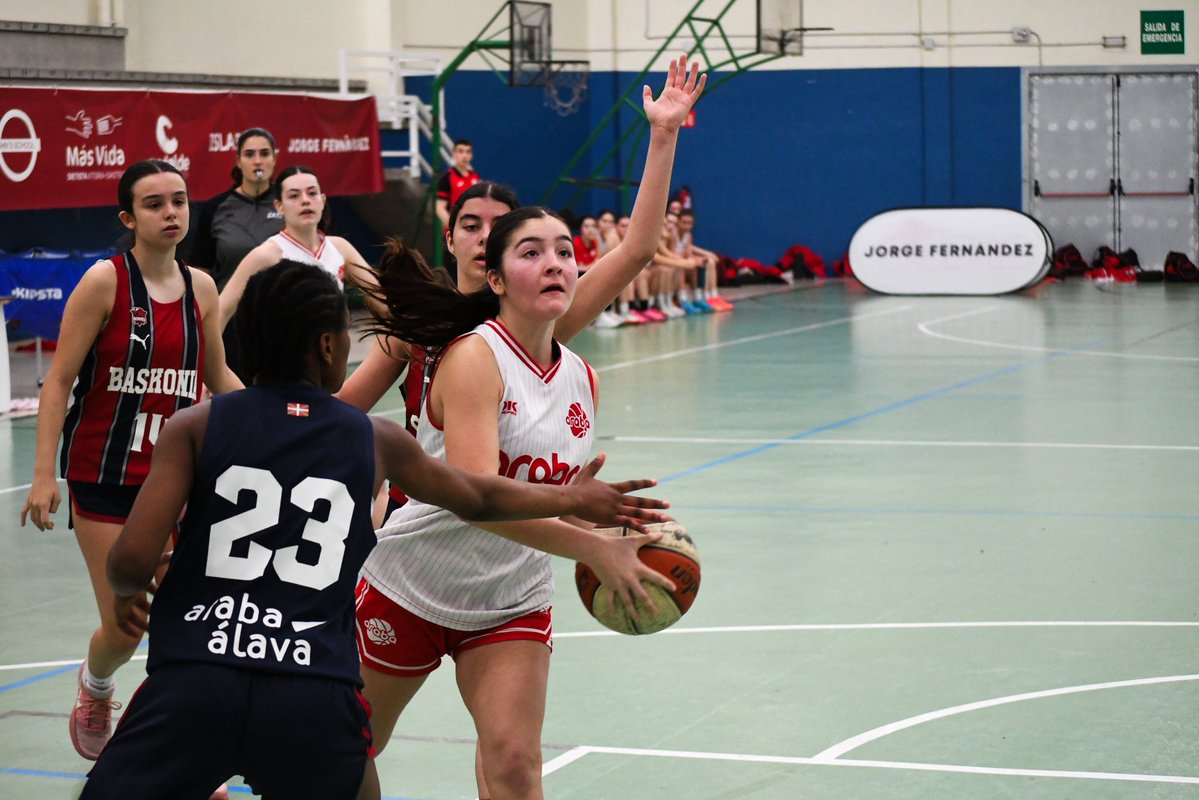 CB ARABA tweet media