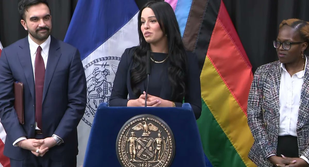 queerguru tweet media